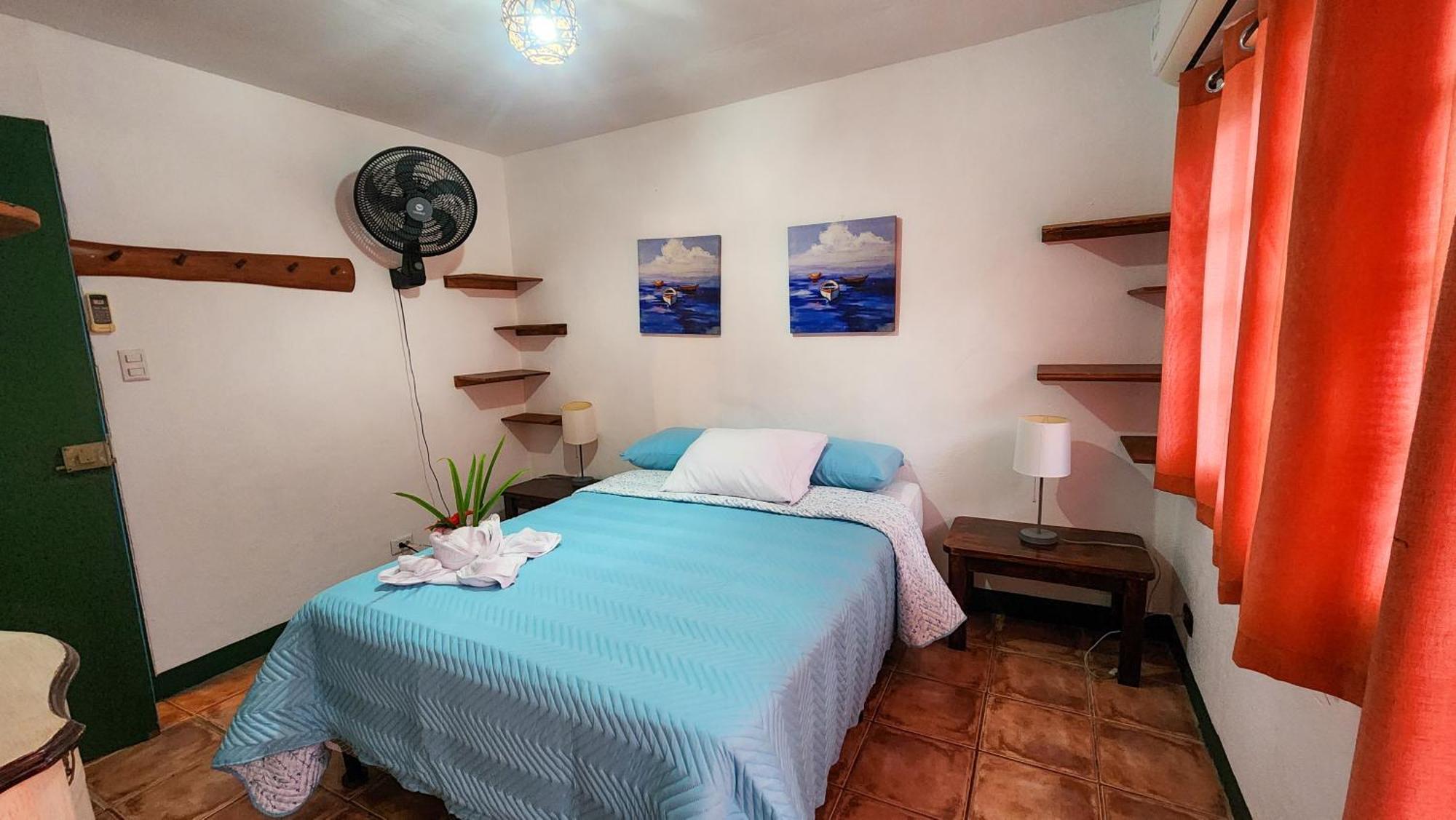 La Puesta Del Sol B&B Puerto Carrillo Exterior photo